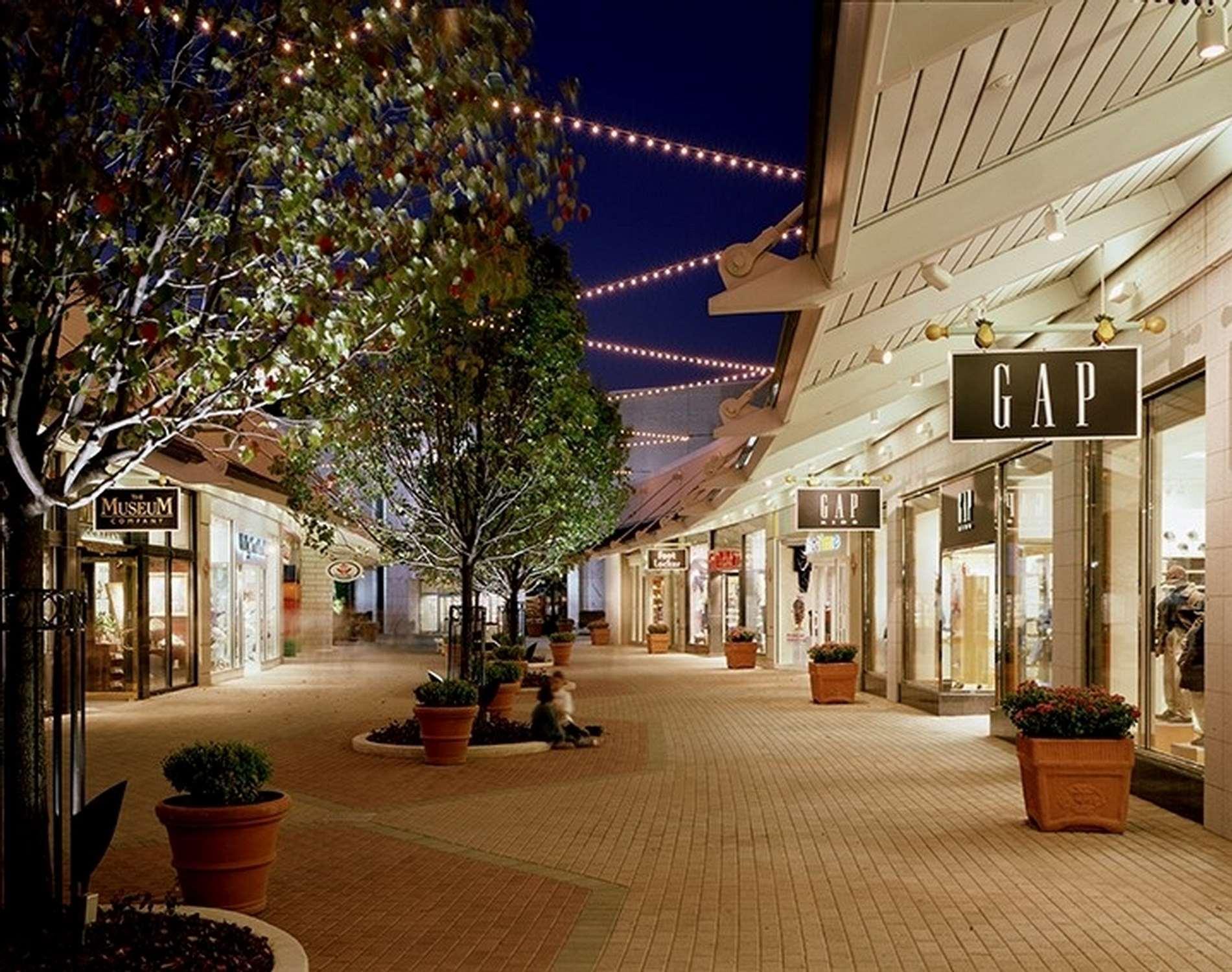Hampton & Chicago North Shore 3* Skokie