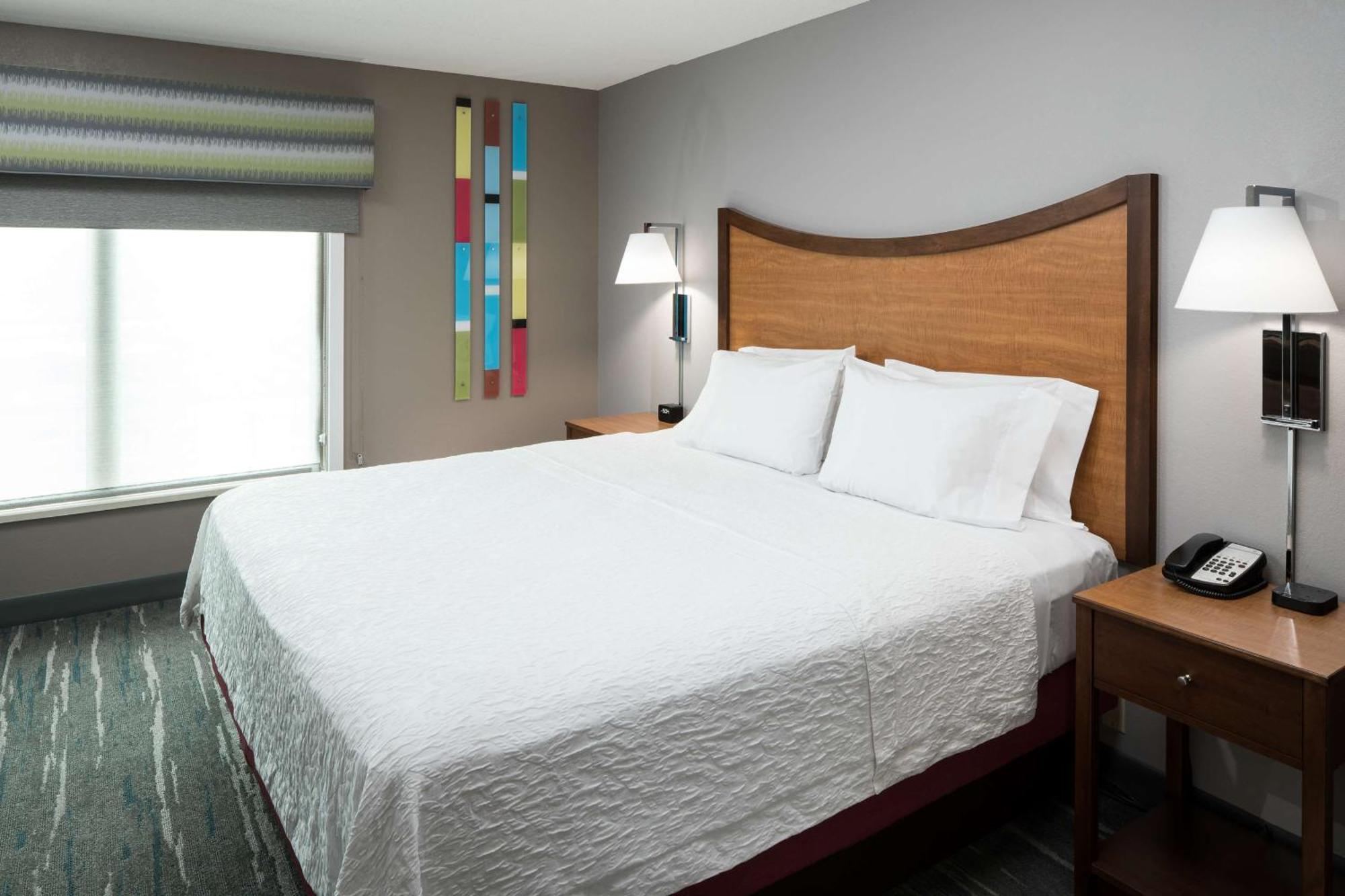 Hotel Hampton & Chicago North Shore 3*