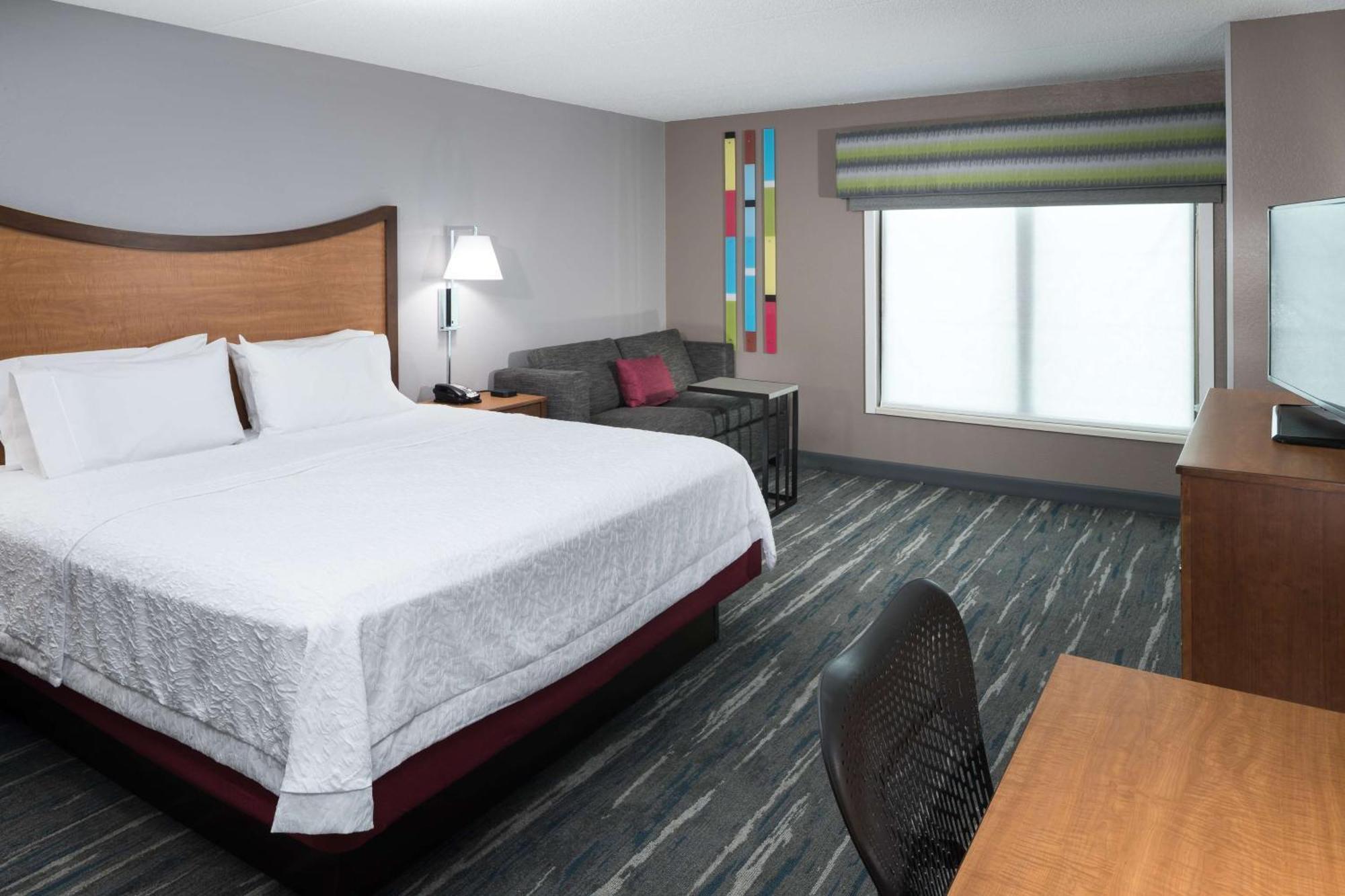 Hampton & Chicago North Shore Hotel Skokie